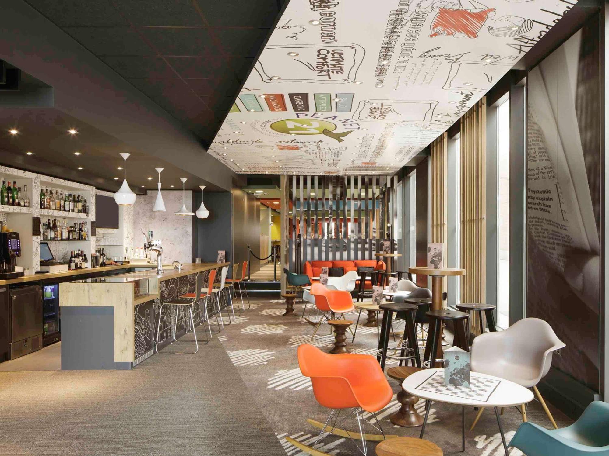 Hotel ibis London Excel-Docklands Exterior foto